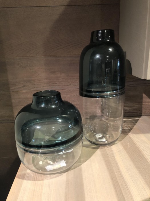 Vaso Produzione Artigianale vasi azzurri con base trasparente