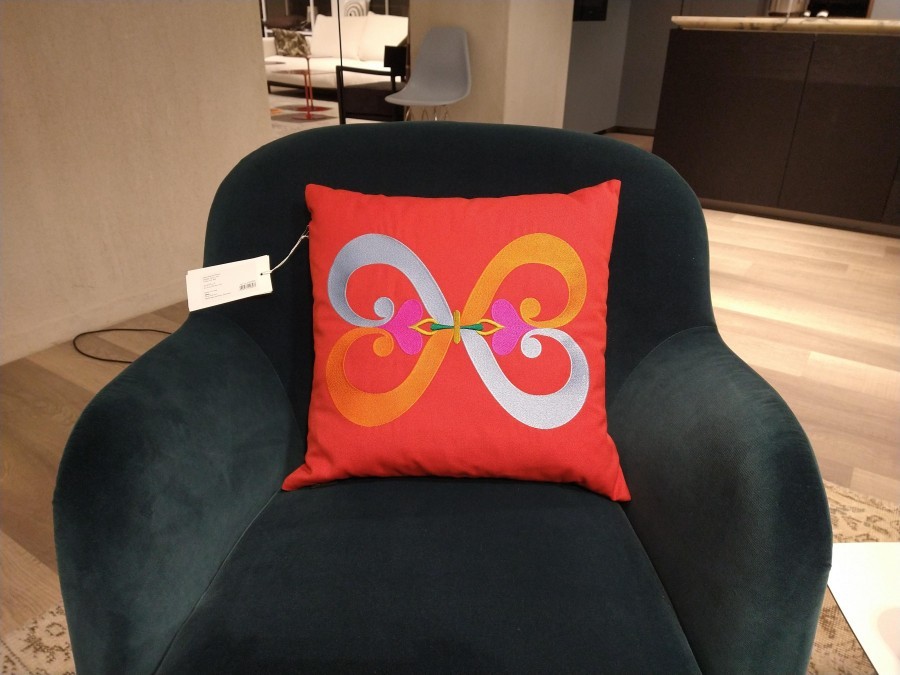 Cuscino Vitra Embroidered Pillows Double Heart
