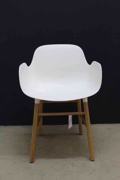 Sedia Normann Copenhagen Form Armchair