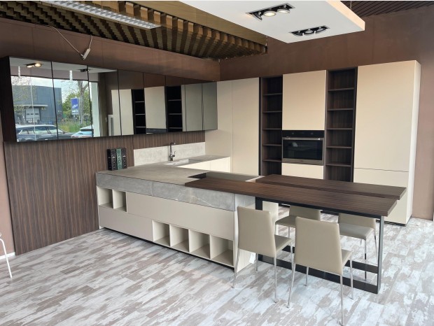 Cucina con penisola Aster Cucine Atelier